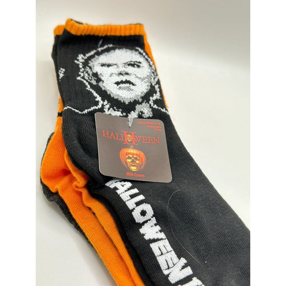 Halloween II Graphic Crew Socks 3 Pairs Shoe Size 4-10 Black & Orange Design